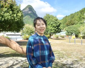 単身で移住し、曽爾村で新たな家族ができた石之さん